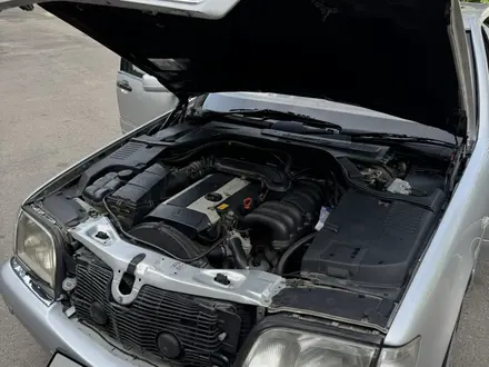 Mercedes-Benz S 320 1997 года за 5 400 000 тг. в Алматы – фото 16