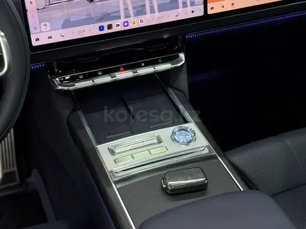 Zeekr 9X Ultra 2026 года за 55 000 000 тг. в Алматы – фото 15