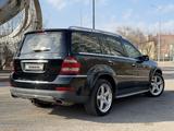 Mercedes-Benz GL 550 2007 годаfor9 750 000 тг. в Караганда – фото 4