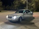 Mercedes-Benz E 280 1997 года за 2 700 000 тг. в Усть-Каменогорск – фото 2