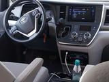 Toyota Sienna 2014 годаүшін10 000 000 тг. в Атырау – фото 2