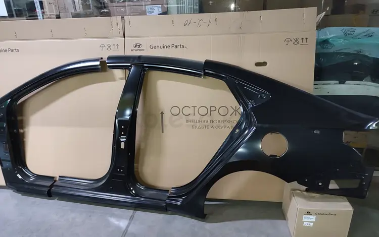 Крыло заднее за 8 500 тг. в Алматы