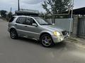 Mercedes-Benz ML 320 2003 года за 6 200 000 тг. в Астана – фото 2