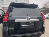 Toyota Land Cruiser Prado 2022 годаүшін33 000 000 тг. в Актобе – фото 4
