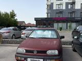 Volkswagen Golf 1993 годаүшін1 200 000 тг. в Алматы