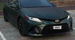Toyota Camry 2019 года за 9 500 000 тг. в Актау – фото 2