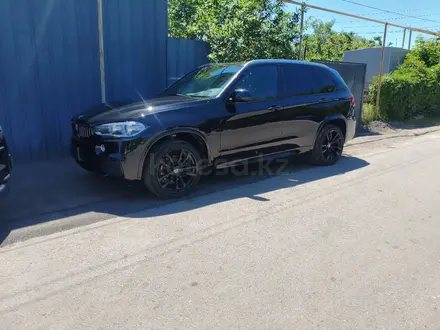 BMW X5 2016 года за 15 300 000 тг. в Алматы – фото 34