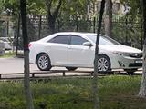 Toyota Camry 2012 года за 9 000 000 тг. в Туркестан – фото 2