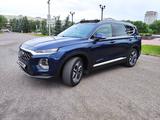 Hyundai Santa Fe 2019 года за 13 800 000 тг. в Астана – фото 2