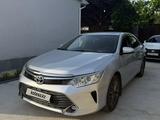 Toyota Camry 2015 годаүшін11 500 000 тг. в Шымкент – фото 2