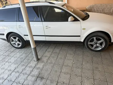 Volkswagen Passat 1998 года за 3 000 000 тг. в Алматы – фото 2