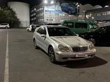 Mercedes-Benz C 320 2002 года за 2 000 000 тг. в Алматы – фото 3