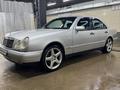 Mercedes-Benz E 320 1999 года за 5 400 000 тг. в Астана – фото 2