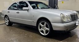 Mercedes-Benz E 320 1999 года за 5 400 000 тг. в Астана – фото 3