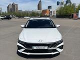 Hyundai Elantra 2024 годаүшін8 900 000 тг. в Астана