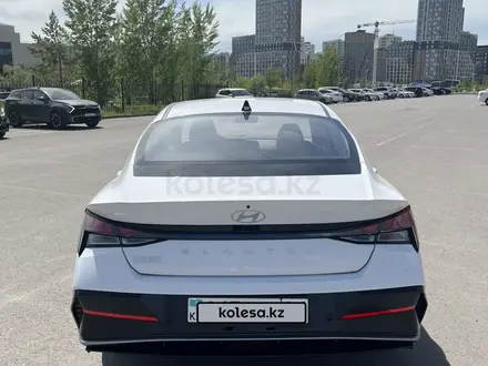 Hyundai Elantra 2024 года за 8 900 000 тг. в Астана – фото 7