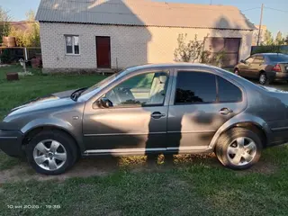 Volkswagen Jetta, 2003