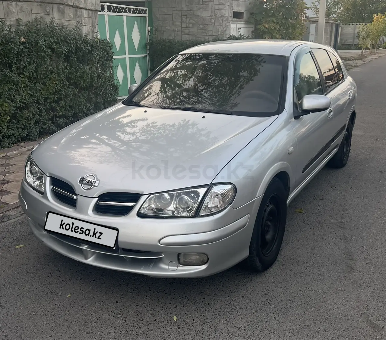Nissan Almera, 2002