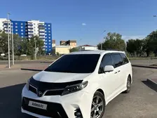 Toyota Sienna, 2020
