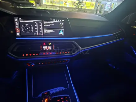 BMW X7 2022 года за 45 000 000 тг. в Астана – фото 17