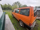 Volkswagen Transporter 1998 годаүшін3 000 000 тг. в Алтай – фото 3