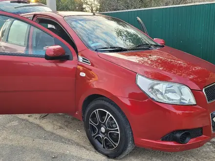 Chevrolet Aveo 2012 года за 4 000 000 тг. в Атырау – фото 10