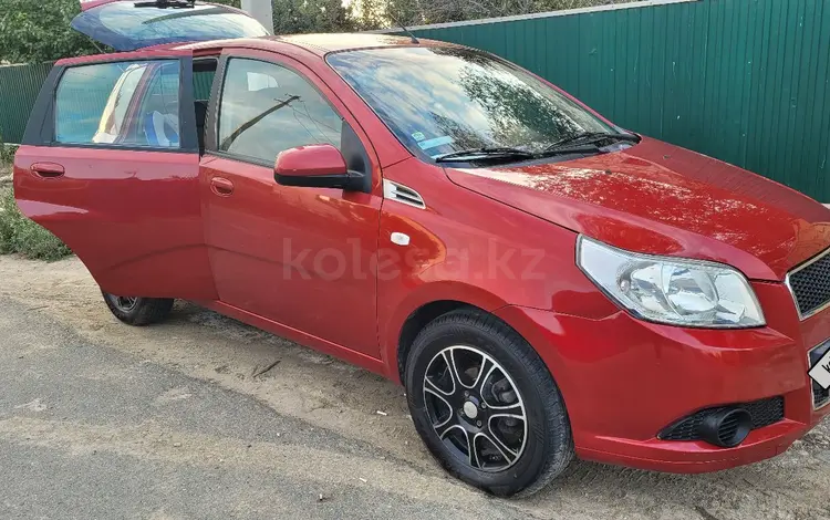 Chevrolet Aveo 2012 года за 4 000 000 тг. в Атырау