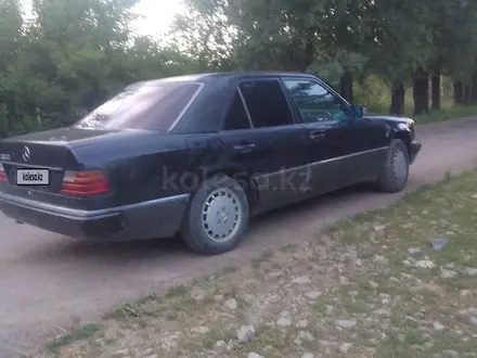 Mercedes-Benz E 230 1990 года за 1 150 000 тг. в Тараз – фото 3