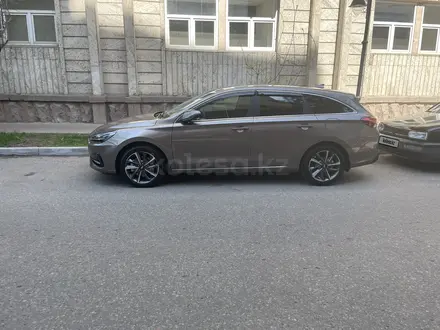 Hyundai i30 2023 года за 9 900 000 тг. в Алматы – фото 4