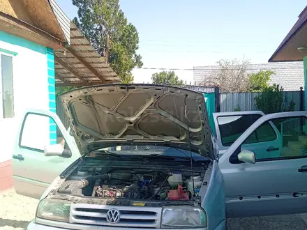 Volkswagen Vento 1997 года за 1 300 000 тг. в Шелек – фото 12