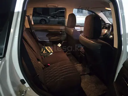 Mitsubishi Outlander 2018 года за 9 800 000 тг. в Алматы – фото 6