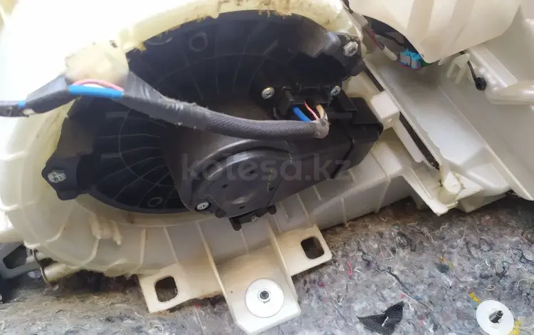 Моторчик печки за 20 000 тг. в Алматы