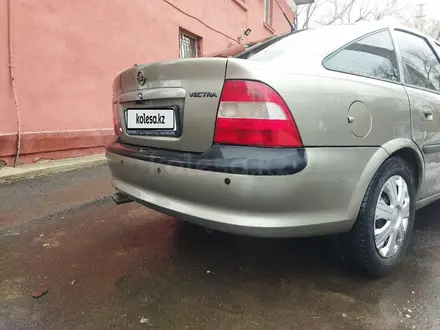 Opel Vectra 1998 года за 1 900 000 тг. в Караганда – фото 5