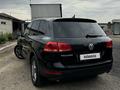 Volkswagen Touareg 2012 года за 11 800 000 тг. в Алматы – фото 3