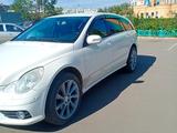 Mercedes-Benz R 350 2008 года за 5 500 000 тг. в Павлодар – фото 2