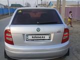 Skoda Fabia 2004 годаfor1 250 000 тг. в Атырау – фото 4