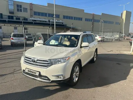 Toyota Highlander 2011 года за 13 500 000 тг. в Алматы – фото 4