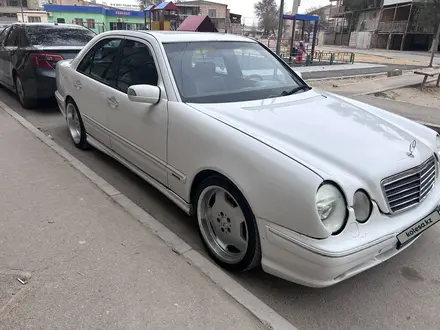 Mercedes-Benz E 320 2002 года за 5 000 000 тг. в Актау