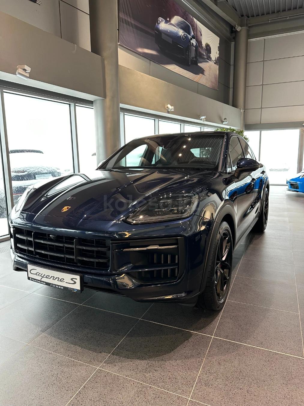 Porsche Cayenne Coupe 2024 г.