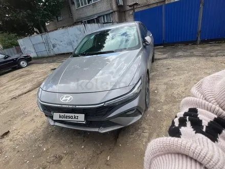 Hyundai Elantra 2023 года за 9 000 000 тг. в Актобе