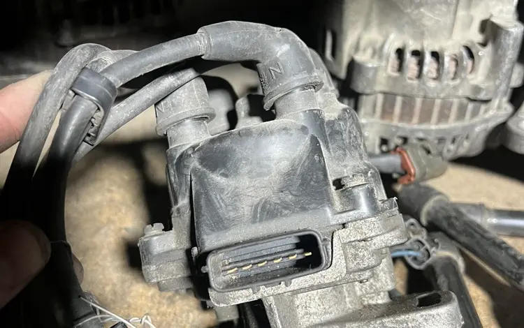 Привозной оригинал трамблер NISSAN MAZDA за 2 000 тг. в Алматы