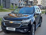 Chevrolet TrailBlazer 2022 годаүшін13 200 000 тг. в Астана – фото 2