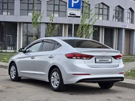 Hyundai Elantra 2018 года за 6 400 000 тг. в Астана – фото 5