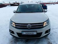 Volkswagen Tiguan 2011 года за 5 500 000 тг. в Астана