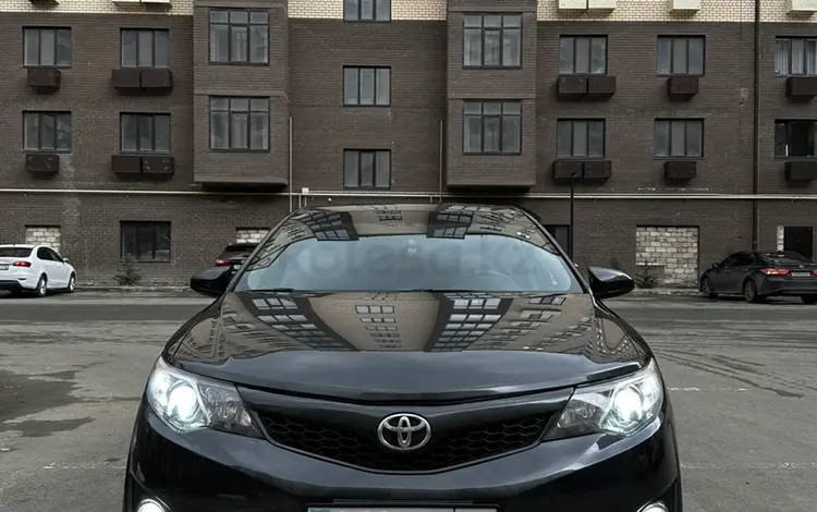Toyota Camry 2012 года за 7 800 000 тг. в Атырау