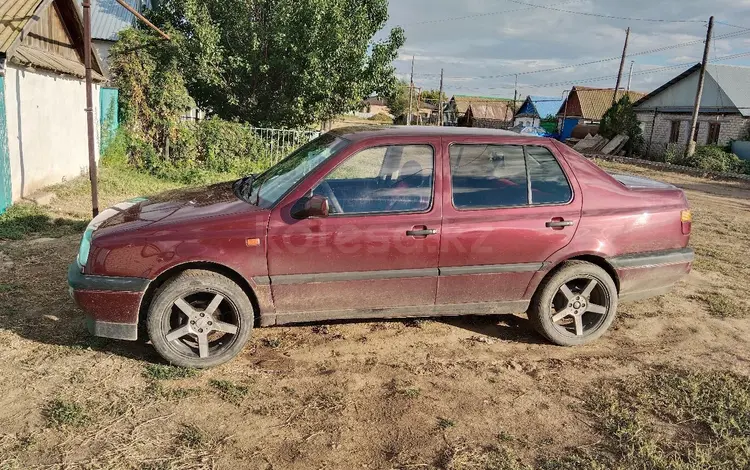 Volkswagen Vento 1992 года за 2 100 000 тг. в Уральск