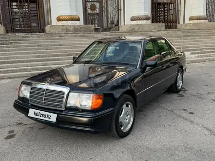 Mercedes-Benz E 230 1992 года за 2 500 000 тг. в Шымкент – фото 3