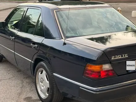 Mercedes-Benz E 230 1992 года за 2 500 000 тг. в Шымкент – фото 6