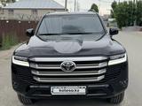 Toyota Land Cruiser 2022 года за 48 000 000 тг. в Актобе