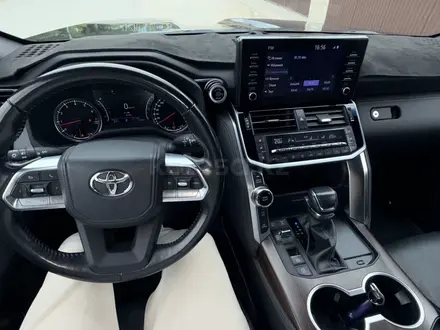Toyota Land Cruiser 2022 года за 46 000 000 тг. в Актобе – фото 11